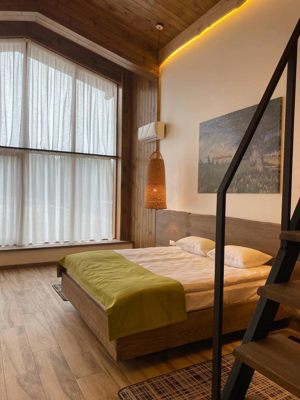 Фільварок Кмитів Hotel Velyki Kosharishcha Ngoại thất bức ảnh