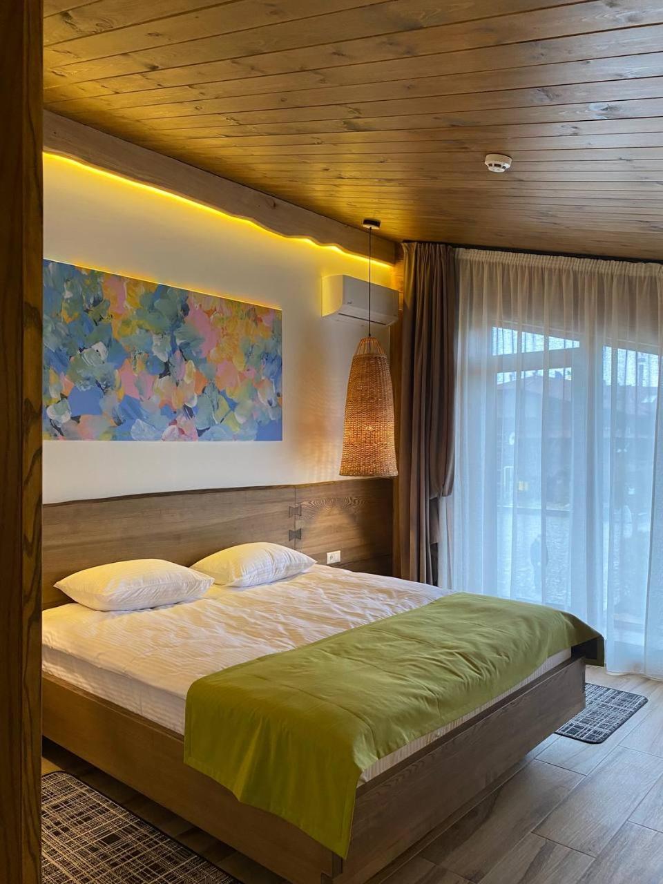 Фільварок Кмитів Hotel Velyki Kosharishcha Ngoại thất bức ảnh