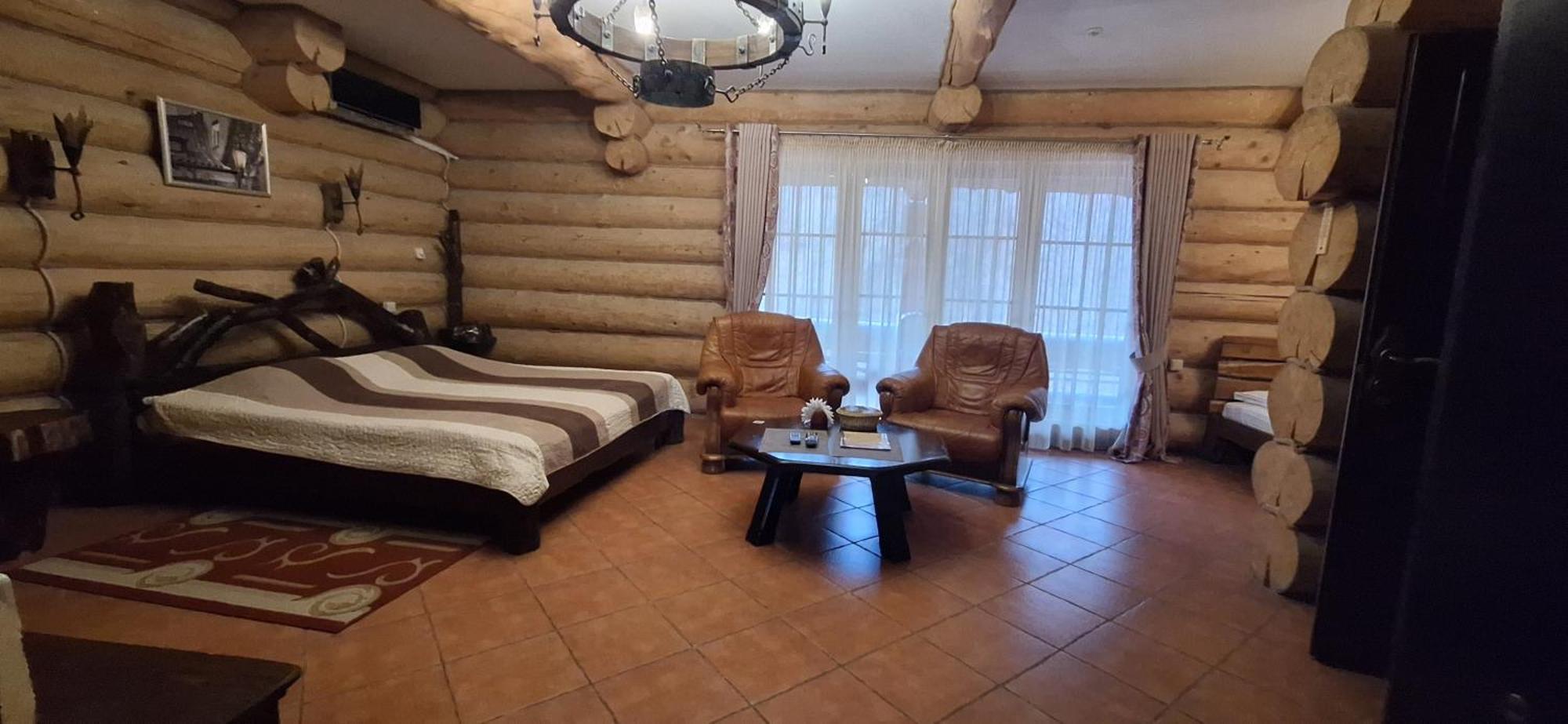 Фільварок Кмитів Hotel Velyki Kosharishcha Ngoại thất bức ảnh